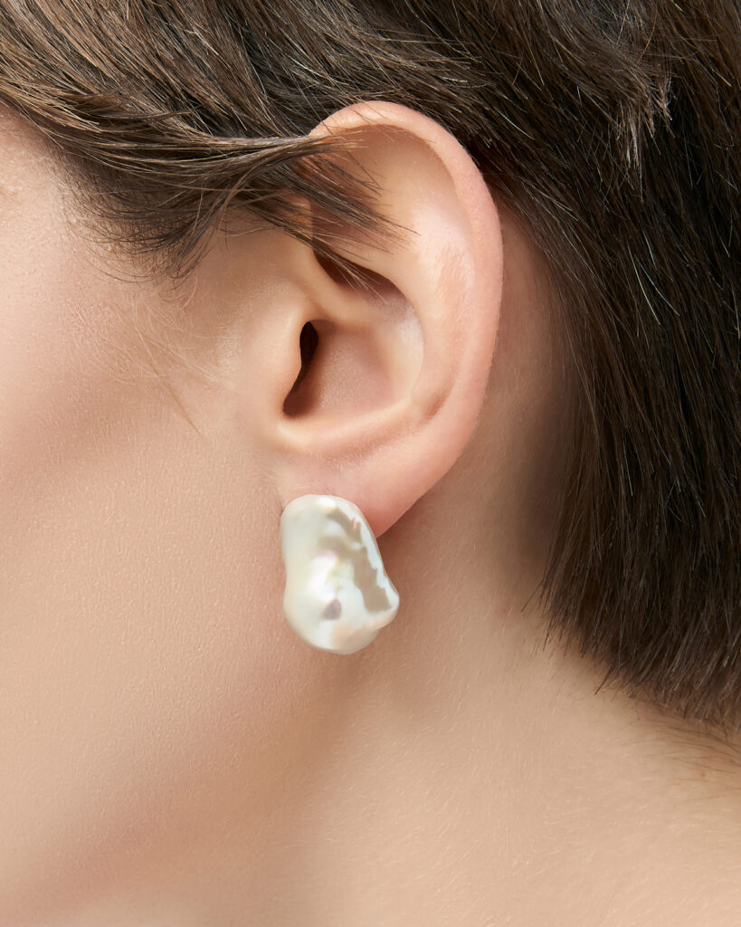 slider-item-one