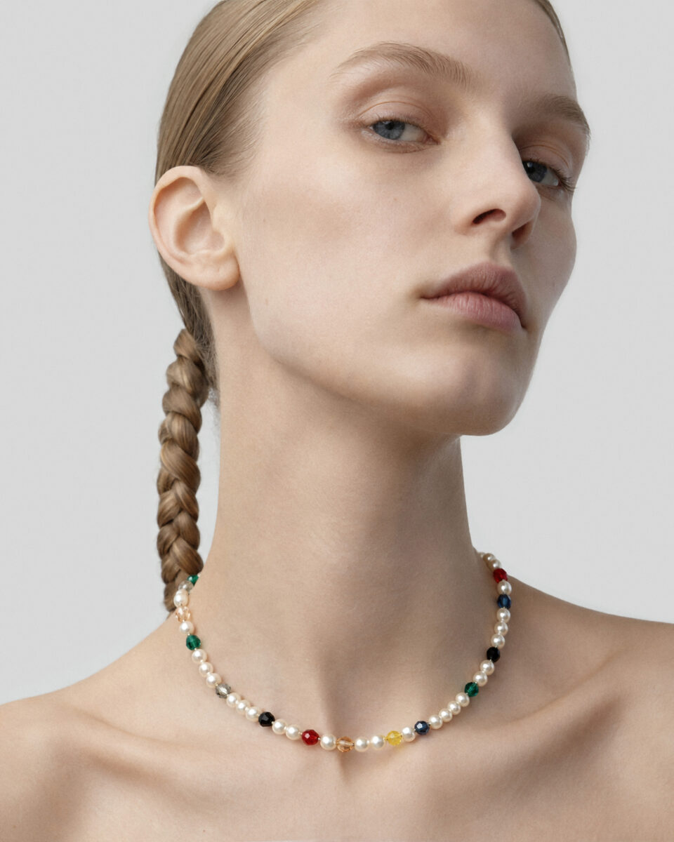 a choker made of pearls and crystals
